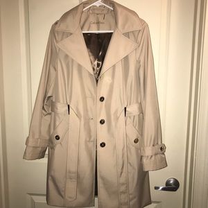 Calvin Klein trench coat small